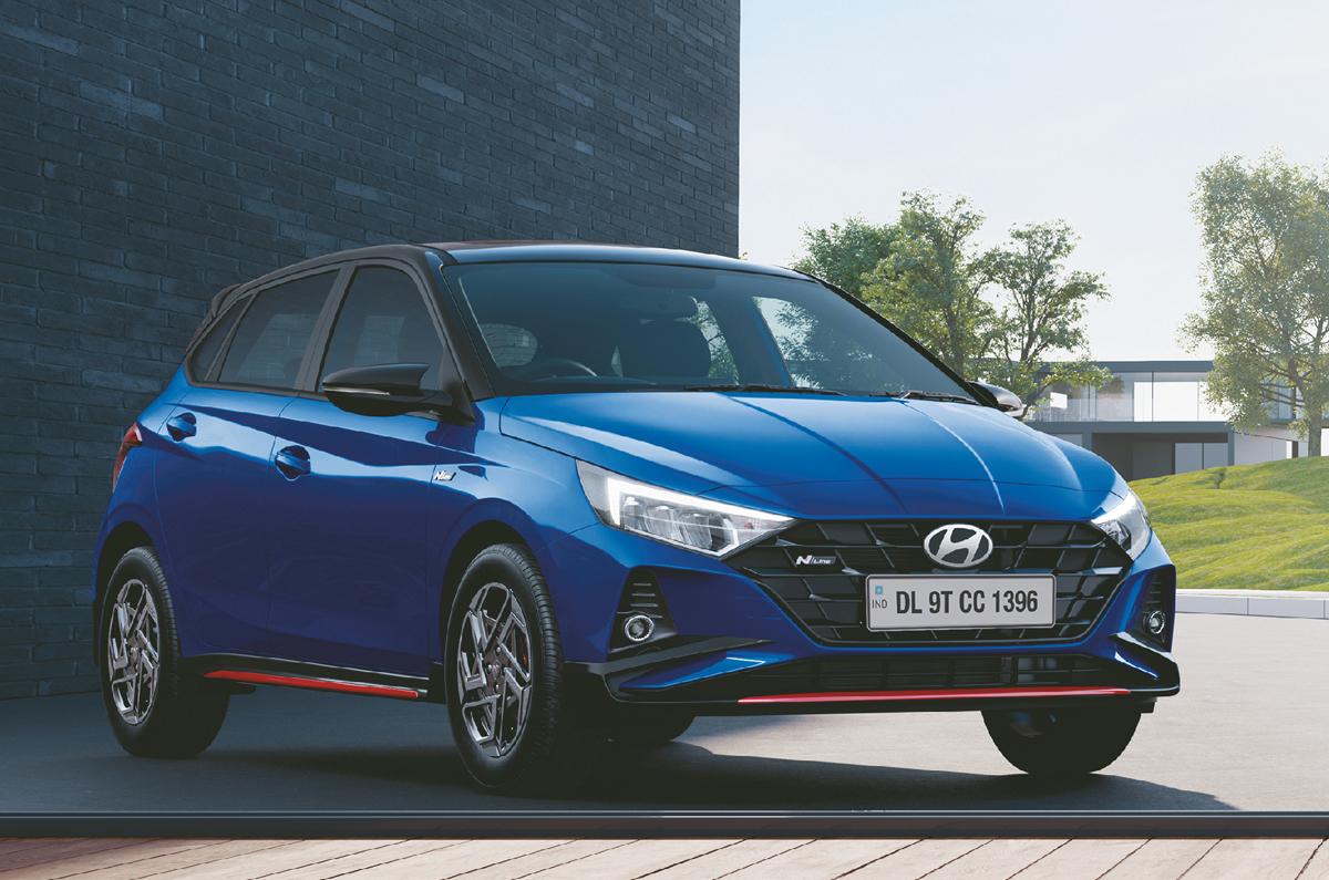 Hyundai i20 N Line front quarter 